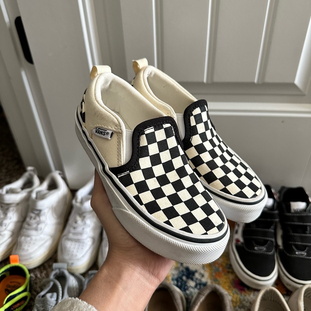 Vans little kids